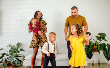 Top Knock Knock Jokes – Funny, Cute, Dirty And More